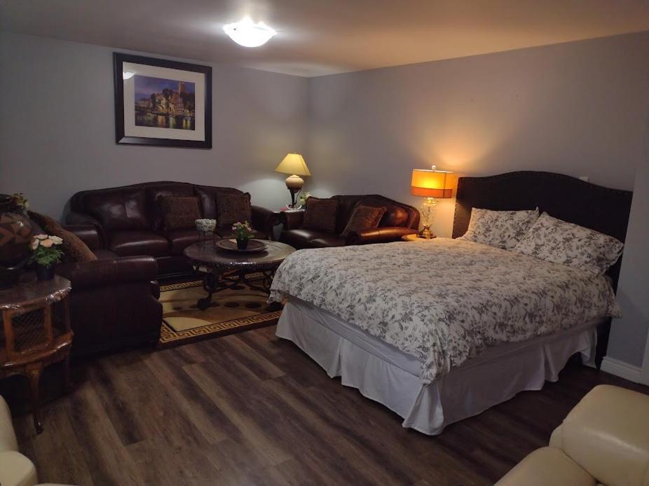 Luxury Suites At Military Trail Toronto Zimmer foto